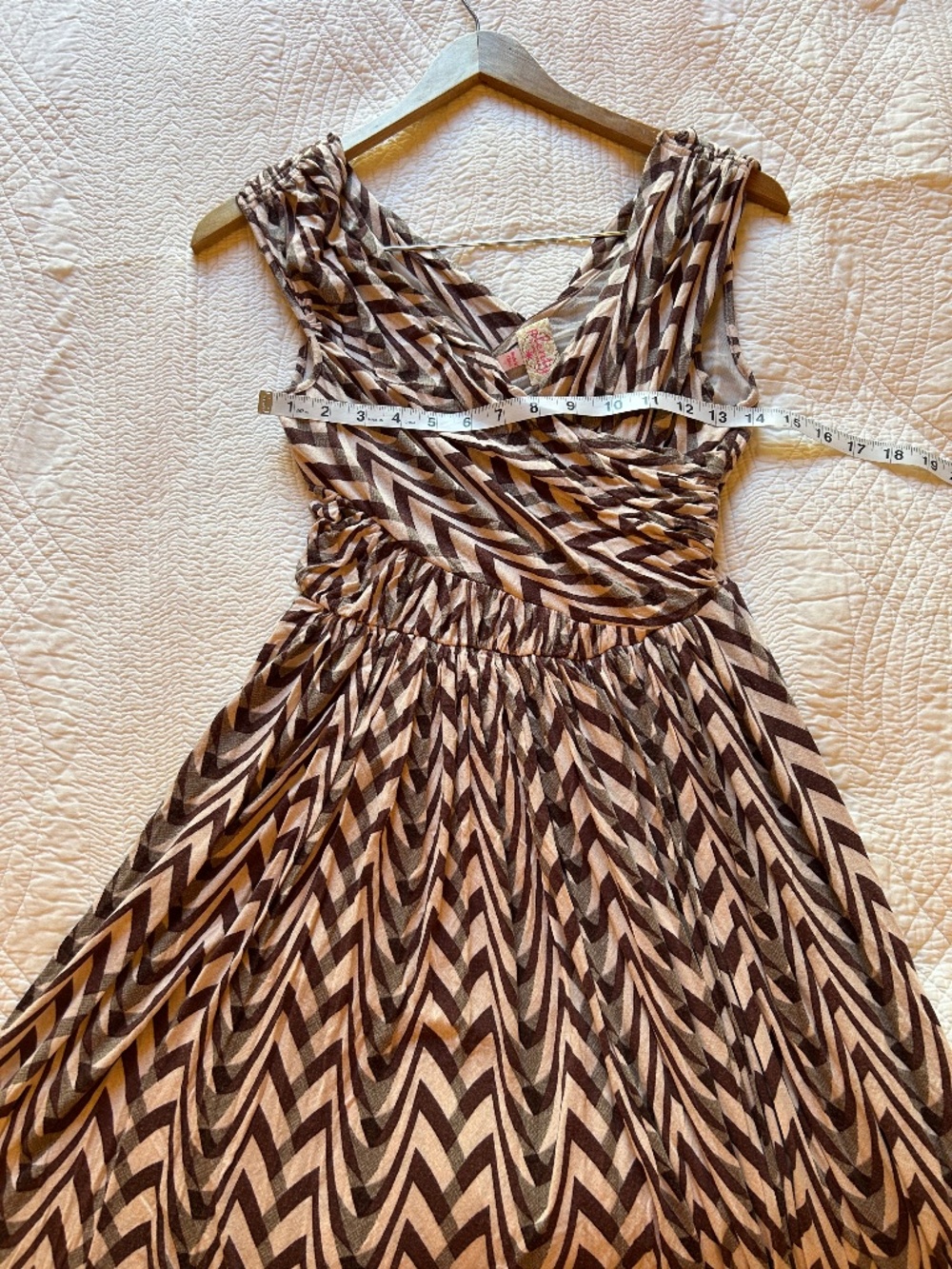SEXY SUNDRESS - Picture 2 of 4